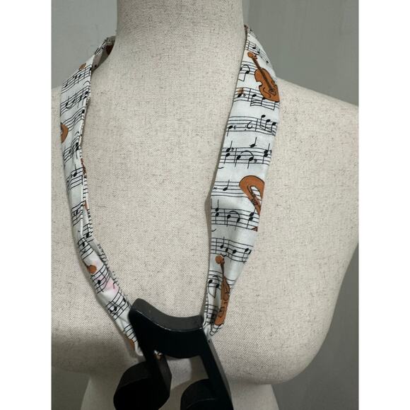 This Is  A Necklace With A Wooden Two - Eighth Note Pendant - Picture 2 of 5